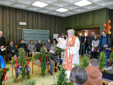 Palmsontag in St. Crescentius - Beginn der Heiligen Woche (Foto: Karl-Franz Thiede)